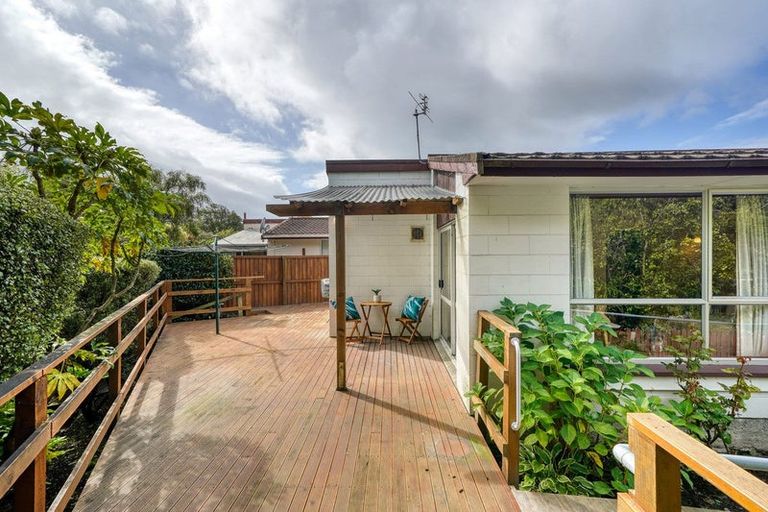 Photo of property in 2/6 Hythe Lane, Saint Martins, Christchurch, 8022