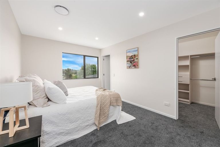 Photo of property in 23 Cirrus Way, Ranui, Auckland, 0612