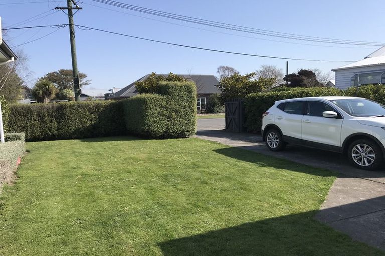 Photo of property in 148 Champion Street, Edgeware, Christchurch, 8013