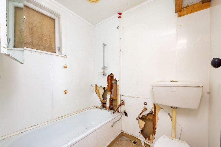 Photo of property in 4-5 Panckhurst Street, Havelock North, 4130