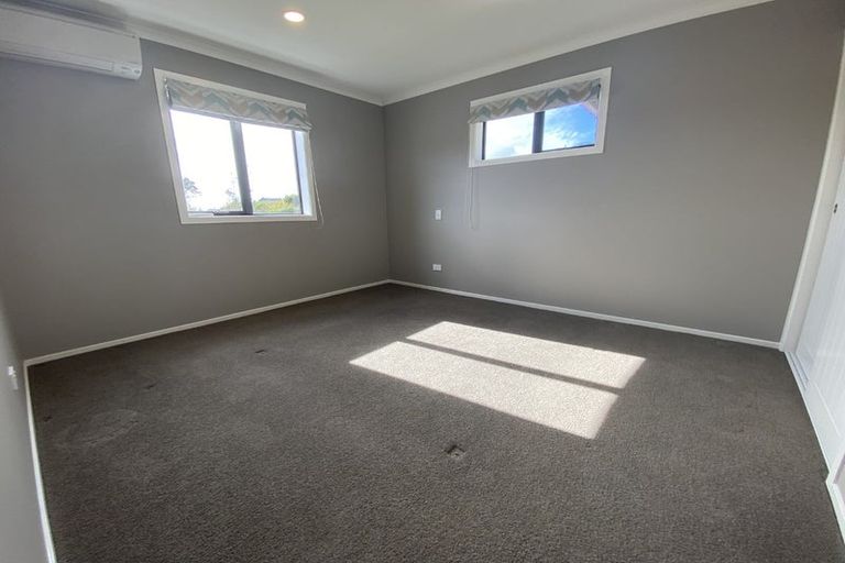 Photo of property in 85 Spenmoor Street, Newlands, Wellington, 6037