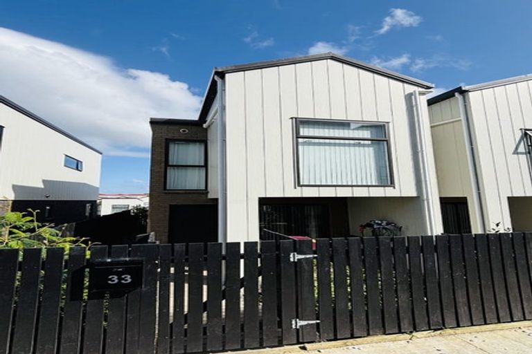 Photo of property in 33 Tukari Lane, Mangere Bridge, Auckland, 2022