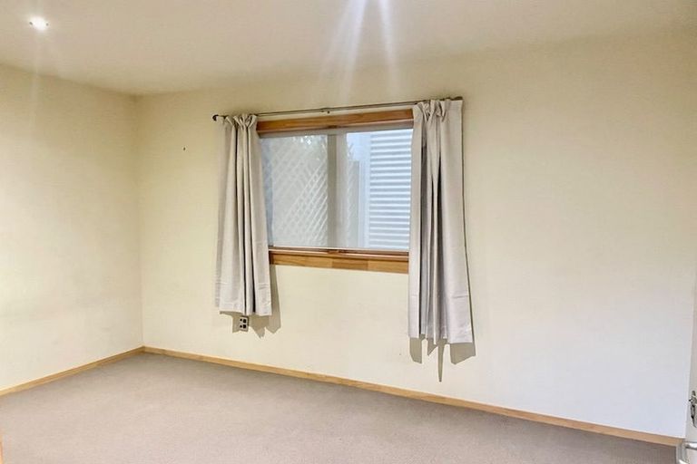 Photo of property in 22 Parliament Street, Thorndon, Wellington, 6011