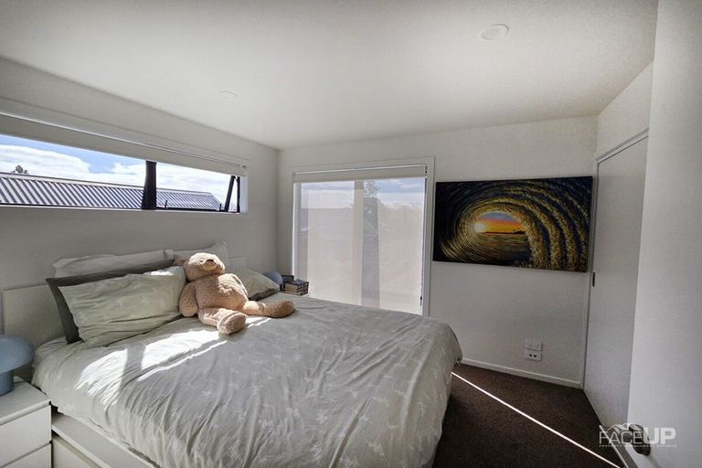 Photo of property in 8/20 Moor Avenue, Te Atatu Peninsula, Auckland, 0610