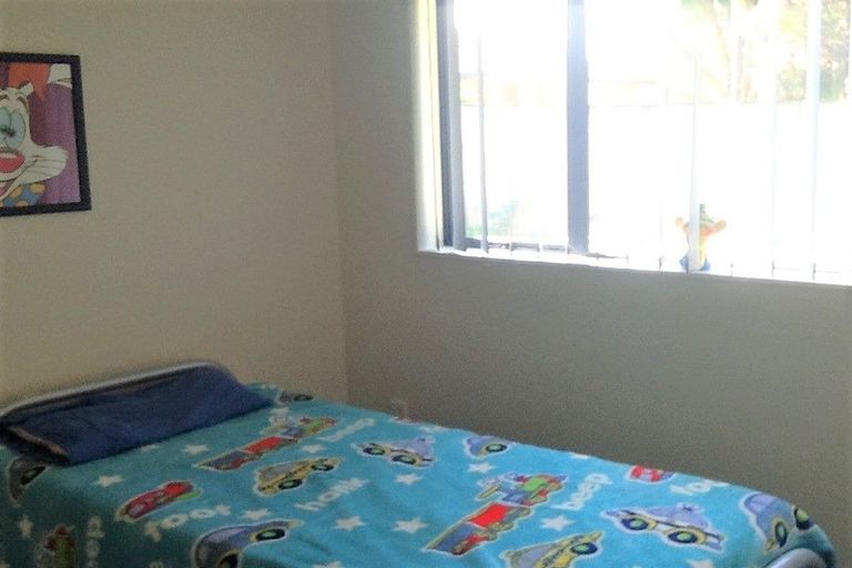 Photo of property in 55 Kayes Road, Pukekohe, 2120