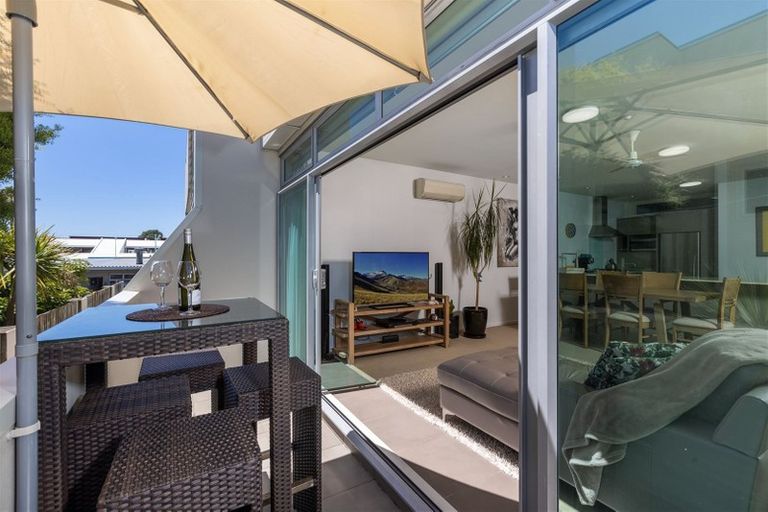 Photo of property in 4/35 Victoria Road, Mount Maunganui, 3116