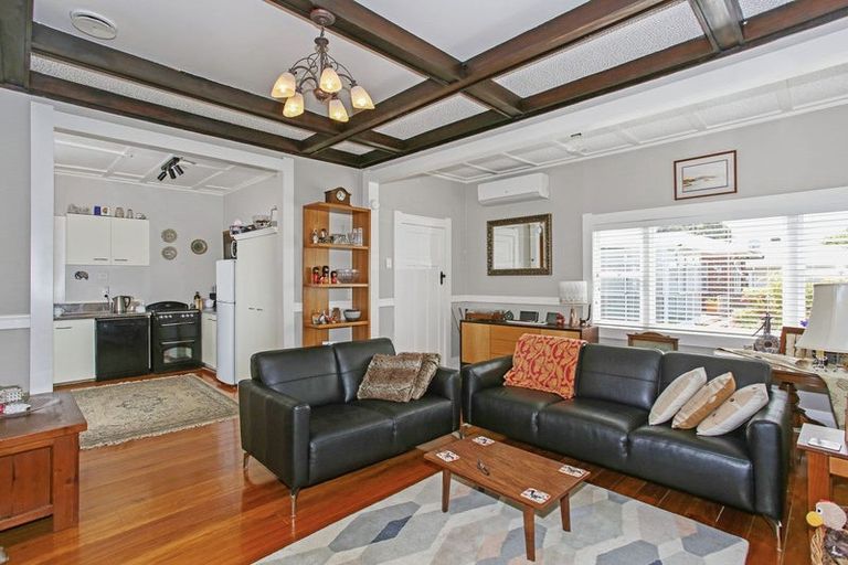 Photo of property in 18a Helvetia Road, Pukekohe, 2120