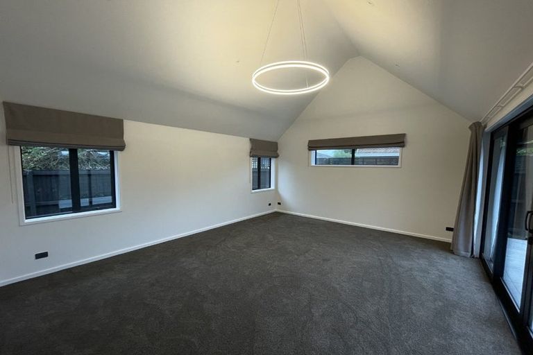 Photo of property in 76 Jeffreys Road, Fendalton, Christchurch, 8052