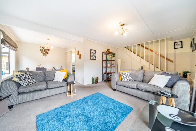 Photo of property in 6a Matariki Grove, Wainuiomata, Lower Hutt, 5014