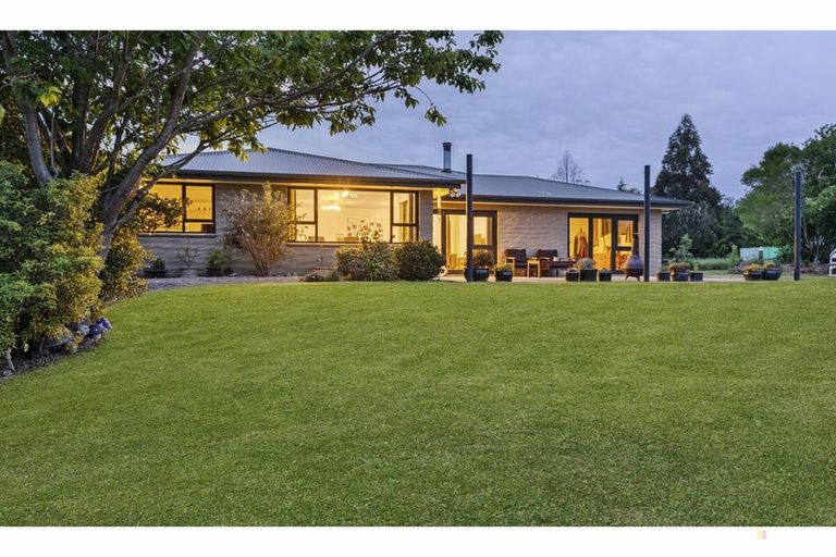 Photo of property in 964 Rolling Ridges Road, Levels Valley, Timaru, 7975