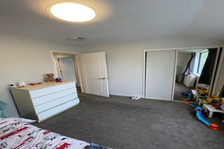 Photo of property in 18a Tyrone Street, Belfast, Christchurch, 8051