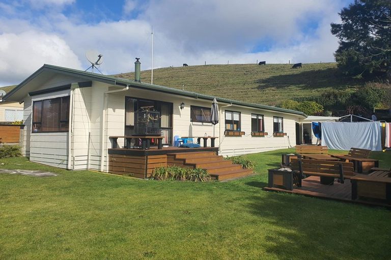 Photo of property in 8 Melton Place, Tokoroa, 3420