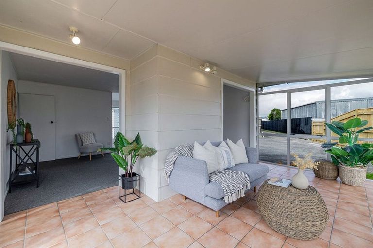 Photo of property in 49 Acacia Street, Kelvin Grove, Palmerston North, 4414