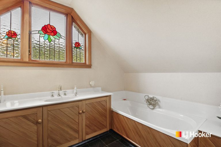 Photo of property in 34 Allandale Road, Saint Clair, Dunedin, 9012