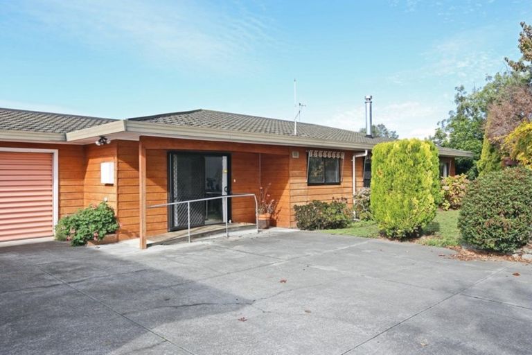 Photo of property in 174b Gloucester Street, Taradale, Napier, 4112
