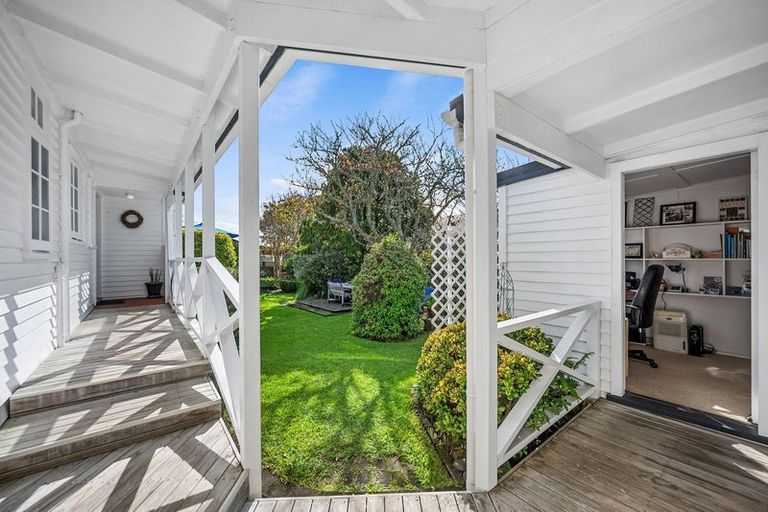 Photo of property in 62 Northboro Road, Belmont, Auckland, 0622