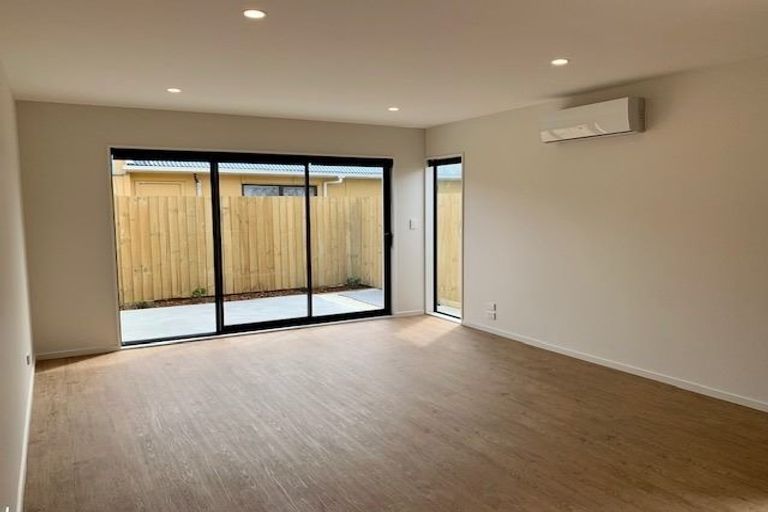 Photo of property in 3/23 Brittan Street, Linwood, Christchurch, 8011