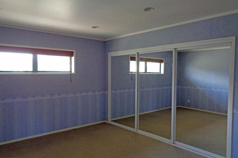 Photo of property in 52 The Parade, Bucklands Beach, Auckland, 2012