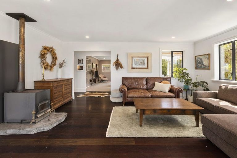 Photo of property in 350 Horokiwi Road, Horokiwi, Wellington, 5016