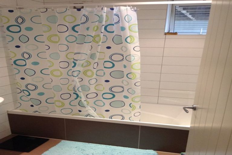 Photo of property in 2/26 Orangi Kaupapa Road, Northland, Wellington, 6012