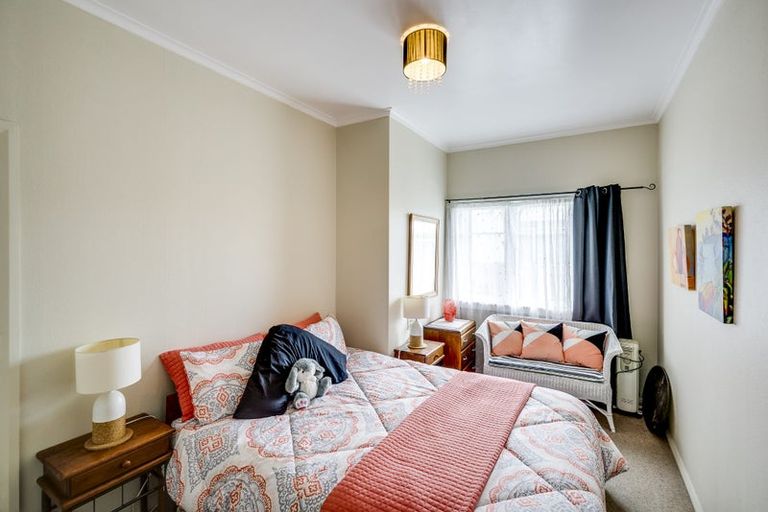 Photo of property in 2/8 Sanders Avenue, Marewa, Napier, 4110