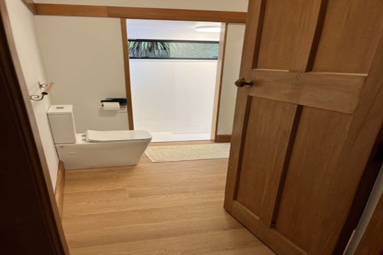 Photo of property in 24 Valley Road, Cashmere, Christchurch, 8022