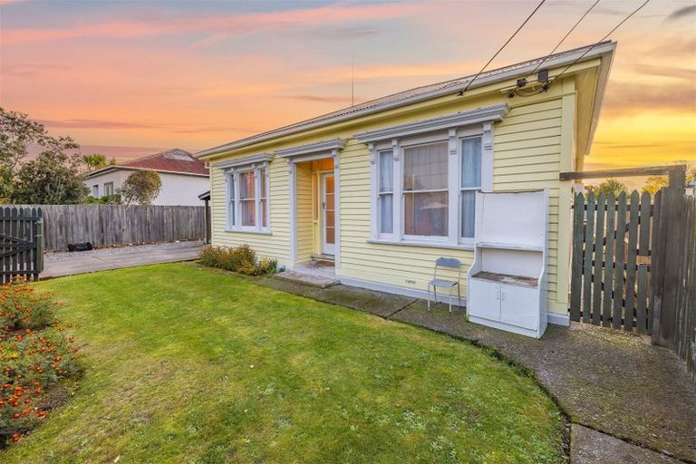 Photo of property in 28 Radley Street, Woolston, Christchurch, 8023