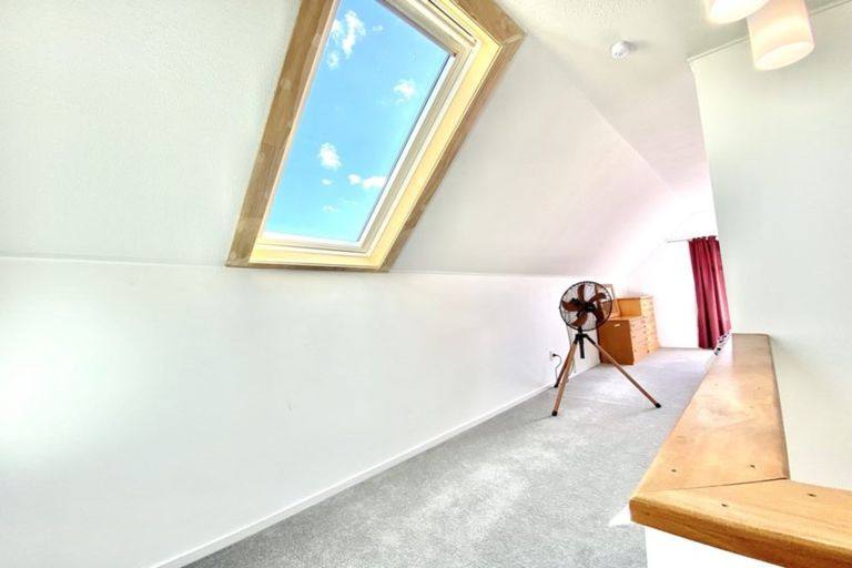 Photo of property in 719f2- Fergusson Drive, Elderslea, Upper Hutt, 5018