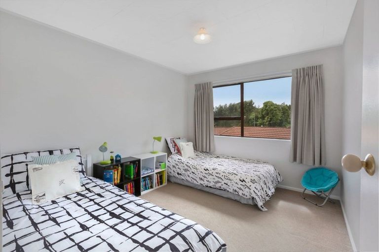 Photo of property in 16 Transom Close, Whitby, Porirua, 5024