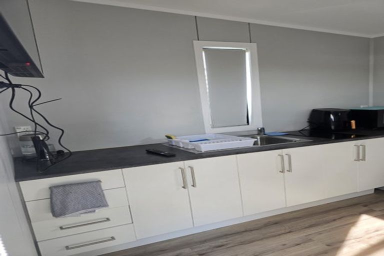 Photo of property in 3 Walbrook Road, Manly, Whangaparaoa, 0930