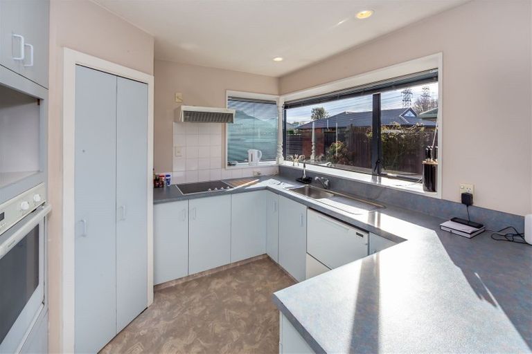 Photo of property in 5 Murfitt Place, Sockburn, Christchurch, 8042