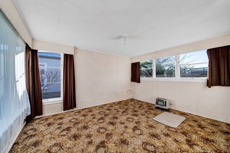 Photo of property in 14 Surrey Street, Hawera, 4610