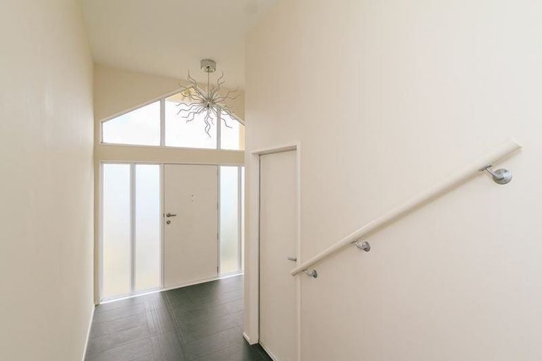 Photo of property in 6 Bathgate Street, Johnsonville, Wellington, 6037