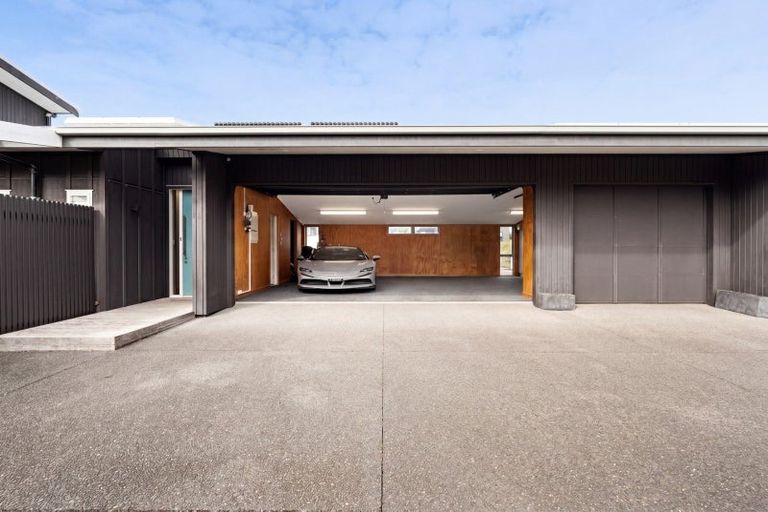 Photo of property in 307a Oceanbeach Road, Mount Maunganui, 3116
