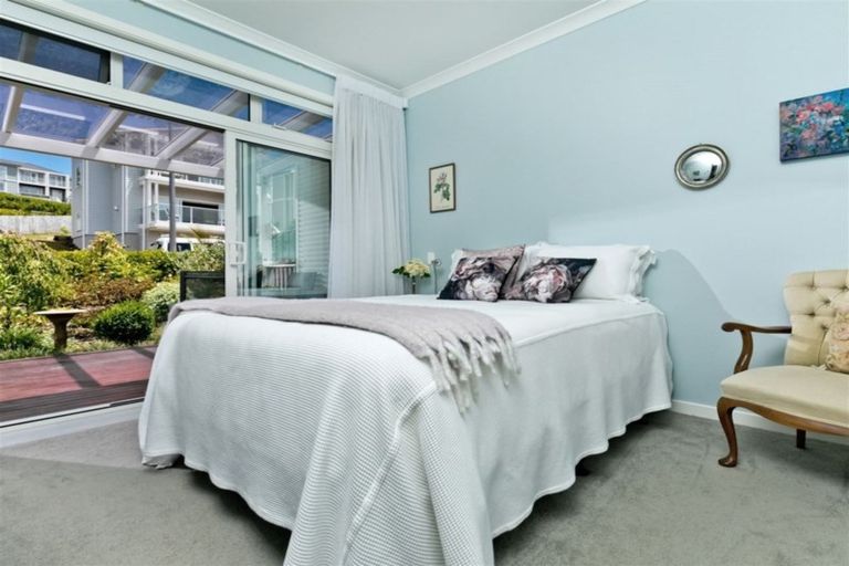 Photo of property in 46 Landmark Terrace, Orewa, 0931