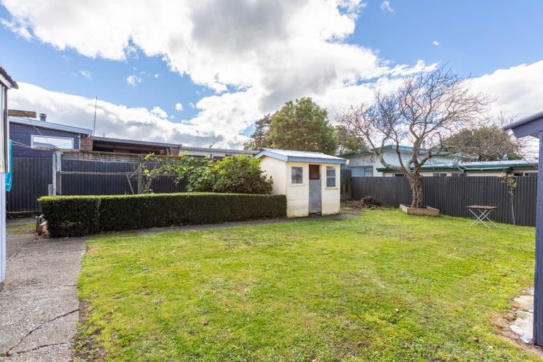 Photo of property in 10 Seddon Street, Dannevirke, 4930