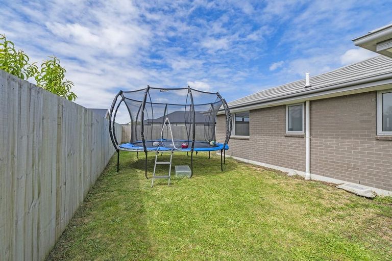 Photo of property in 52 Lucca Crescent, Rolleston, 7615