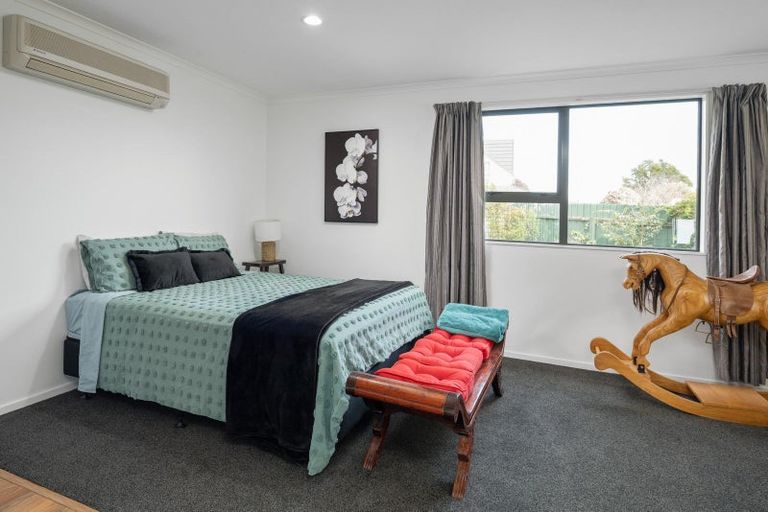 Photo of property in 43 Holdaway Street, Riversdale, Blenheim, 7201