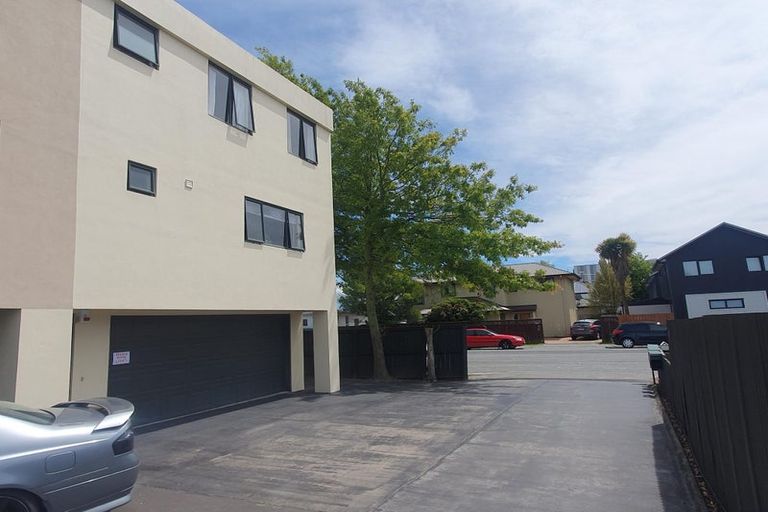 Photo of property in 47 Peverel Street, Riccarton, Christchurch, 8041