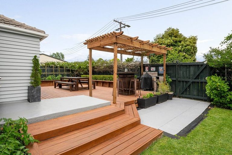 Photo of property in 4 Casey Avenue, Fairfield, Hamilton, 3214