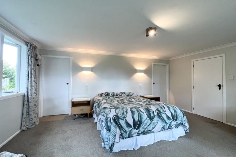 Photo of property in 7 Nicolas Avenue, Glen Eden, Auckland, 0602