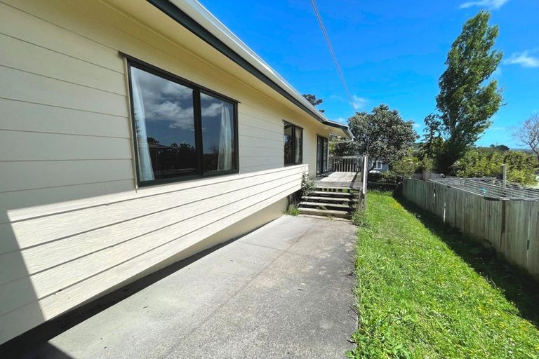 Photo of property in 2/137 Rosier Road, Glen Eden, Auckland, 0602