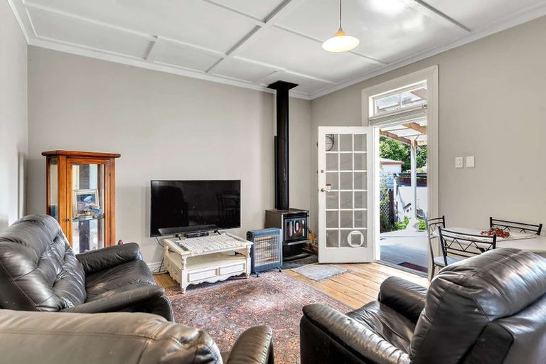 Photo of property in 50 Maxwell Avenue, Durie Hill, Whanganui, 4500