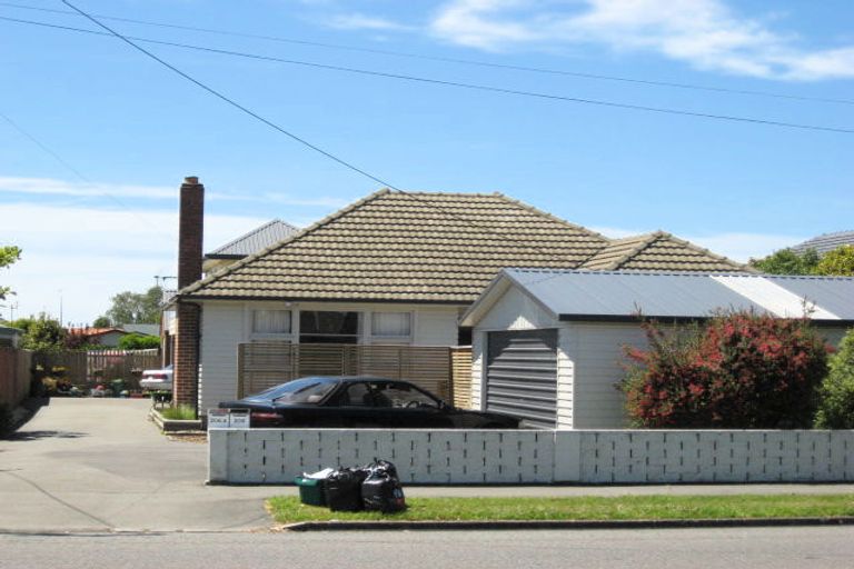 Photo of property in 206 Avonhead Road, Avonhead, Christchurch, 8042