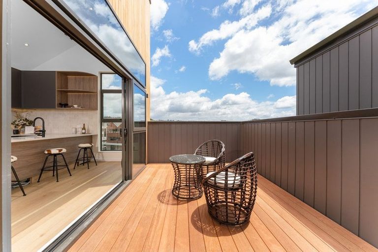 Photo of property in 14 Kiokio Street, Long Bay, Auckland, 0630