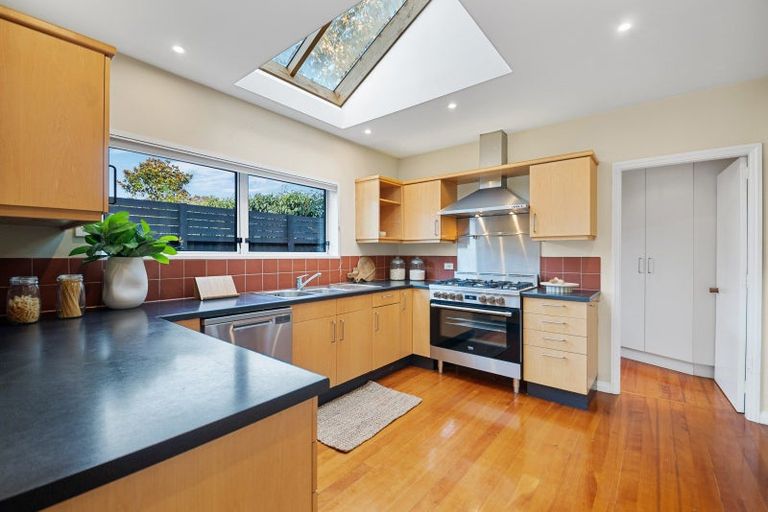 Photo of property in 2/198 Clyde Road, Burnside, Christchurch, 8053