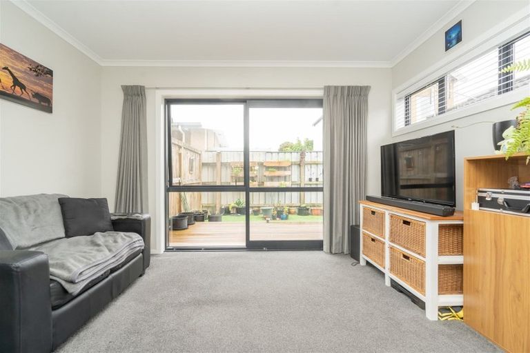 Photo of property in 27u7 Campbell Street, Frankton, Hamilton, 3204