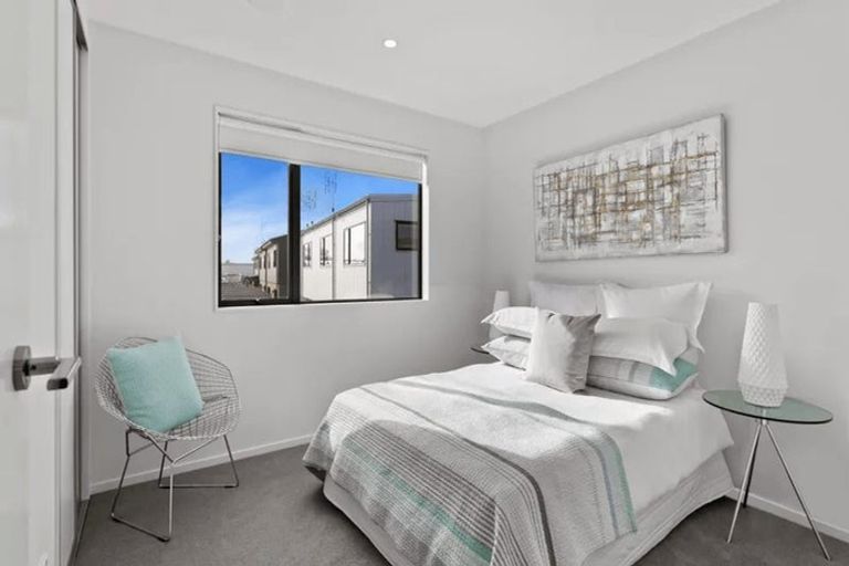 Photo of property in 33 Adlam Lane, Takanini, 2112