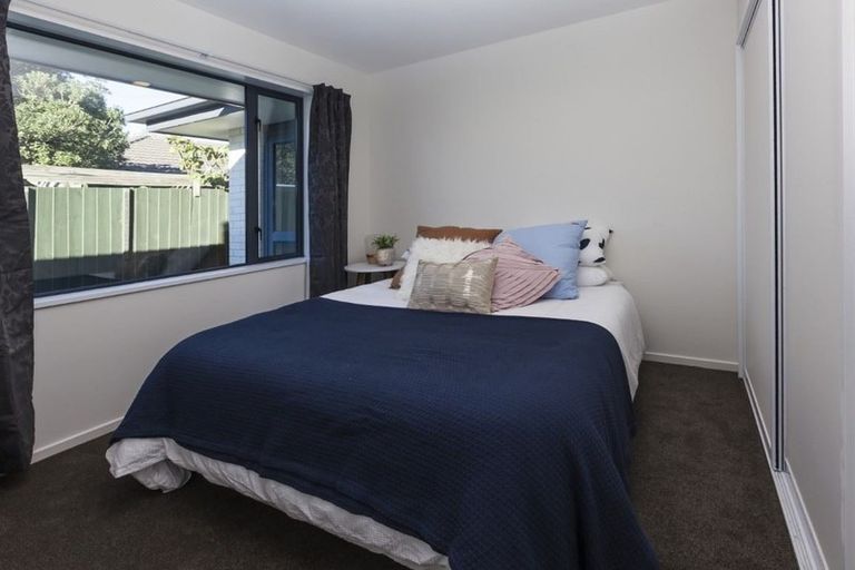 Photo of property in 5 Quantock Place, Burwood, Christchurch, 8083