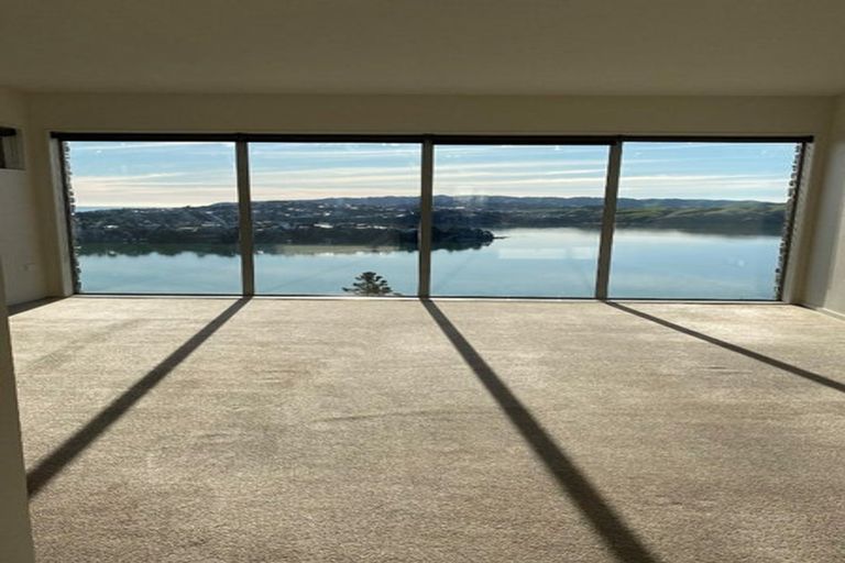 Photo of property in 22 The Anchorage, Whitby, Porirua, 5024